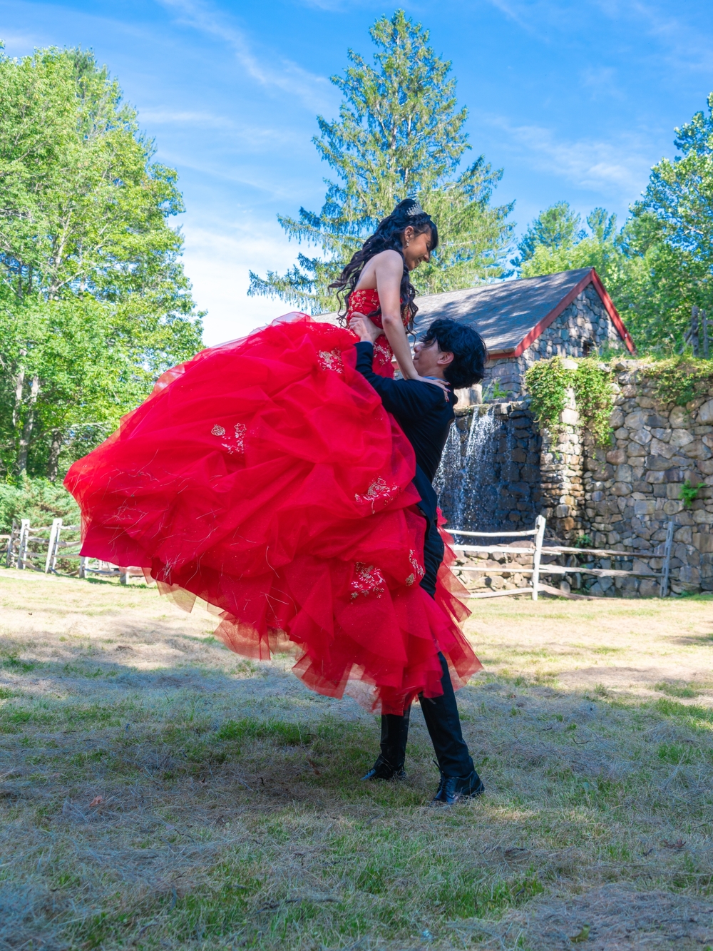 Quince Red Ball Gown with Embellished Bodice - Picture 5 of 5